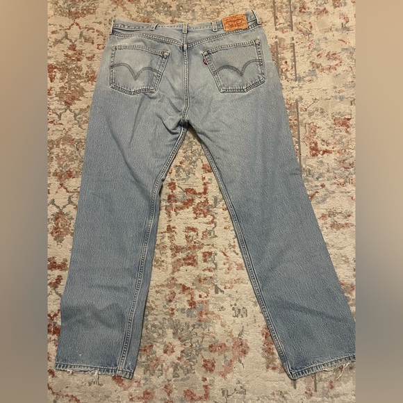 Vintage levis jeans! - Picture 2 of 3